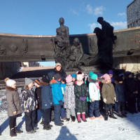 Поездка к Монументу героическим защитникам Ленинграда